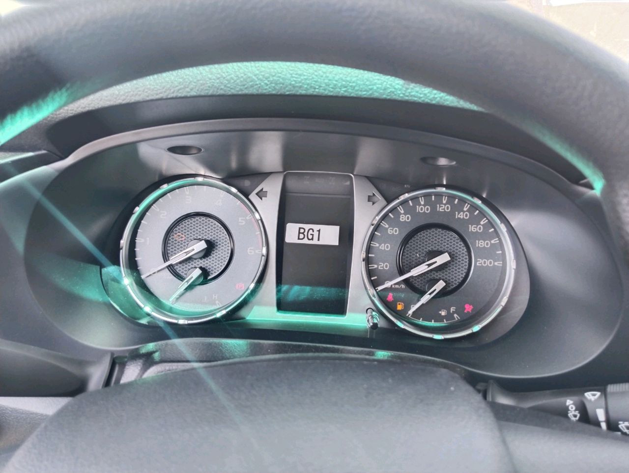 Toyota Hilux - Image 4
