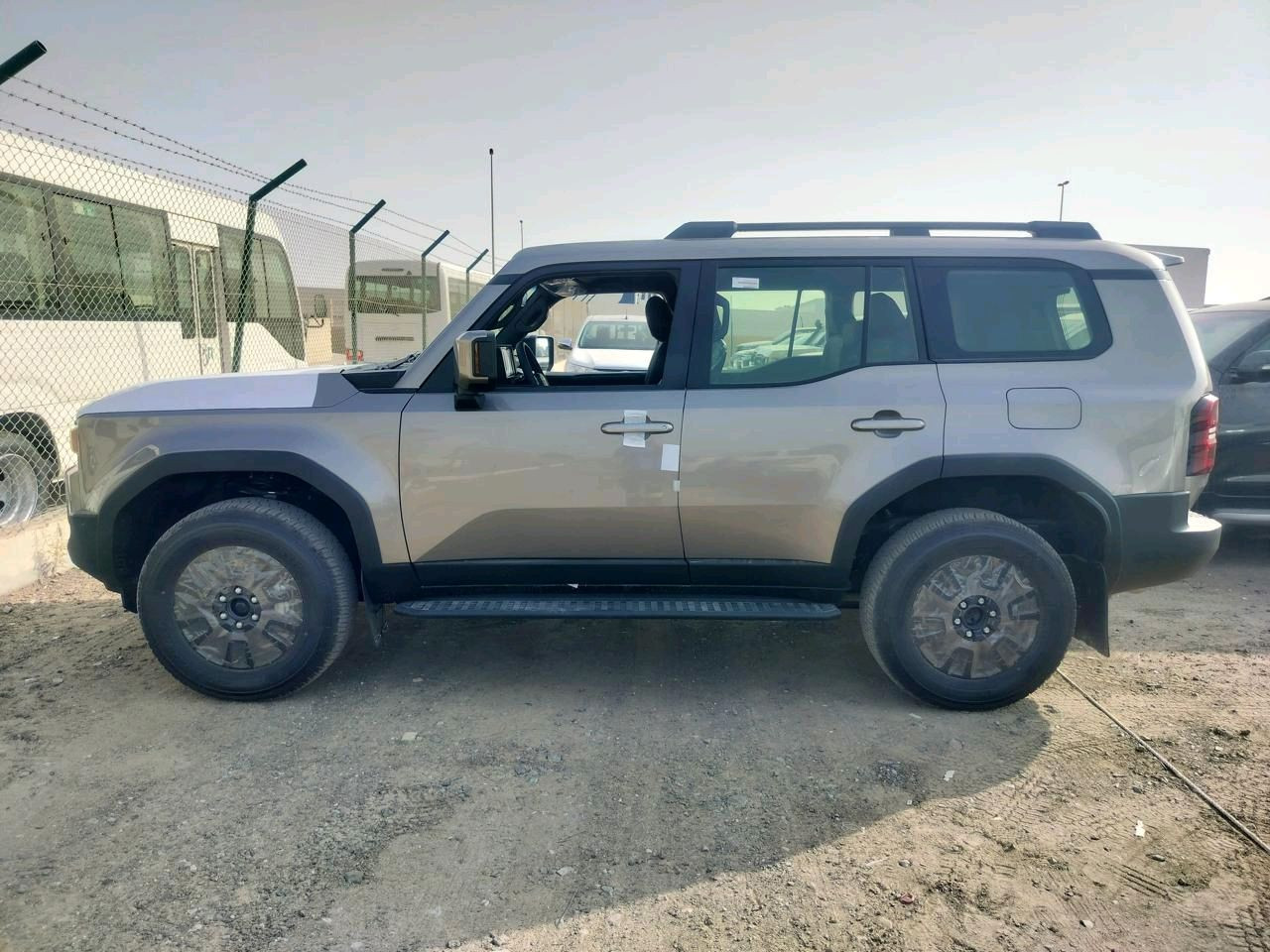 Toyota Prado - Image 8