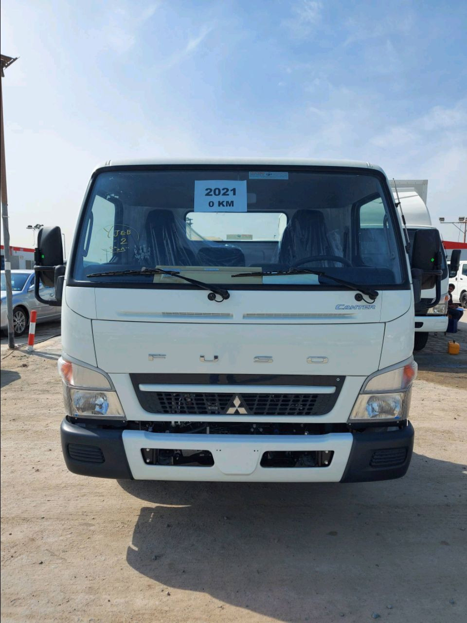 Mitsubishi Canter - Image 5