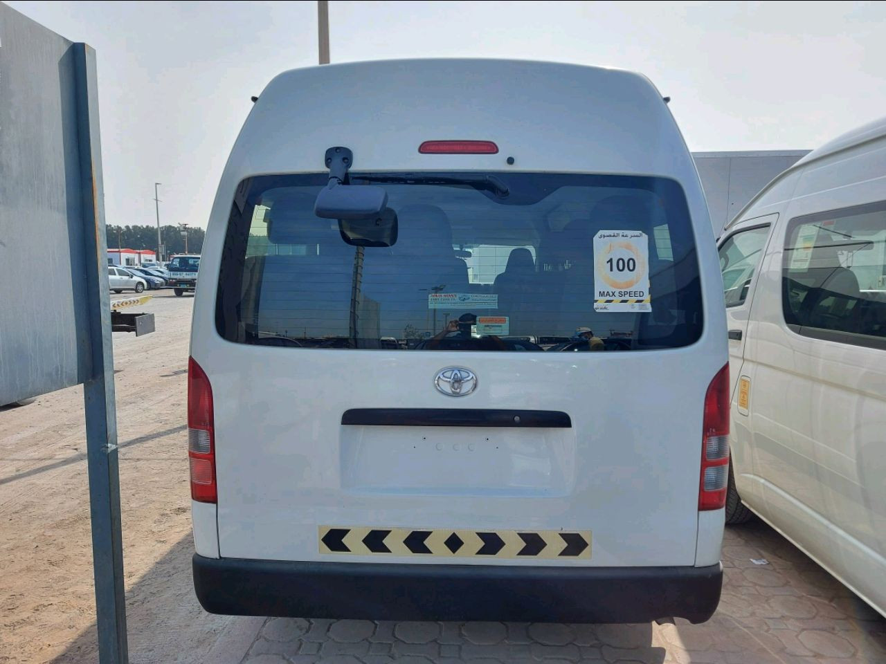 Toyota Hiace - Image 3
