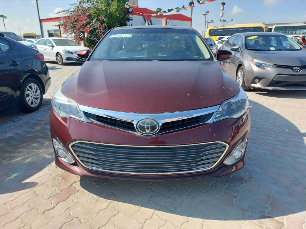 Toyota Avalon - Image 2