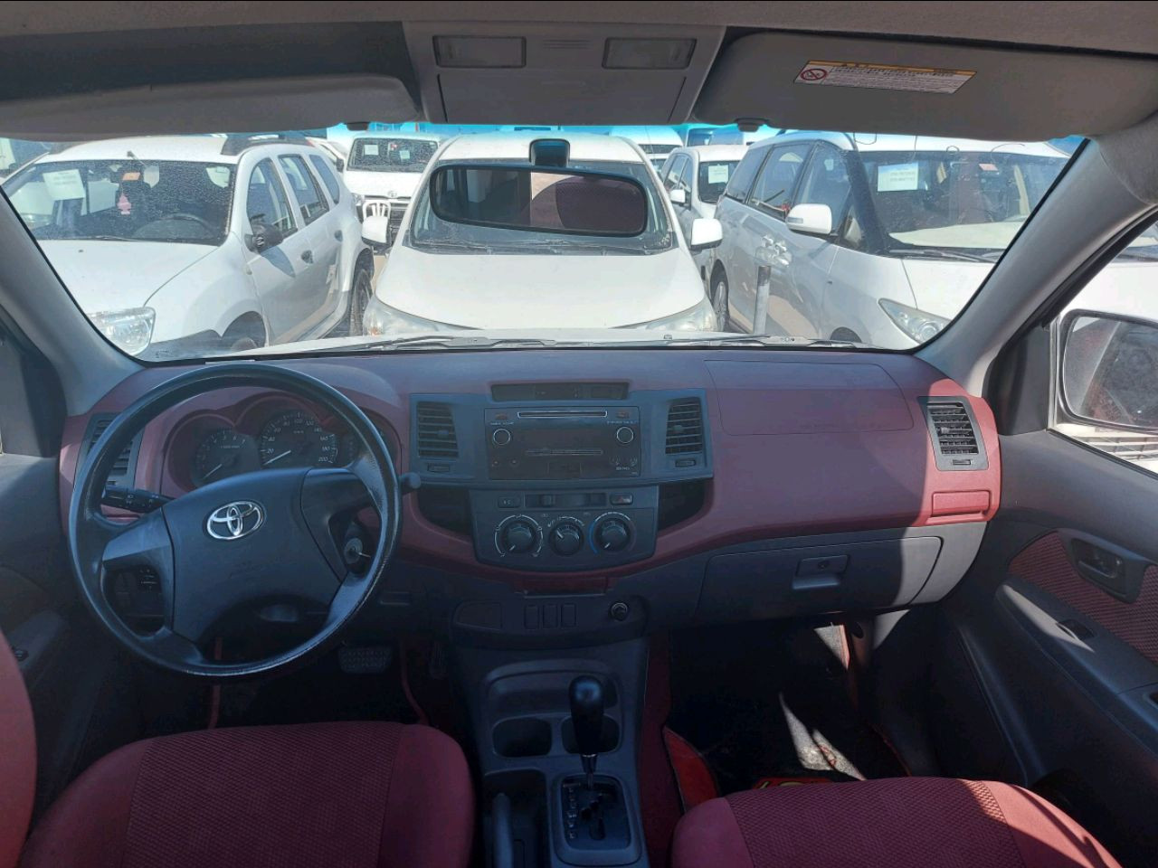 Toyota Hilux - Image 4