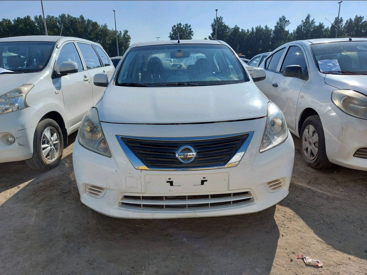 Nissan Sunny - Image 3