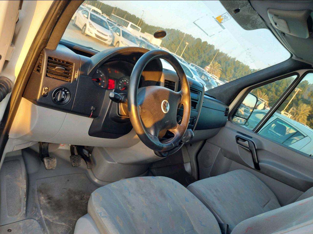 Volkswagen Crafter - Image 4