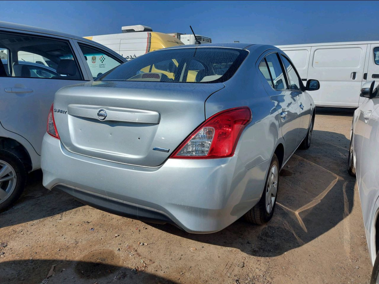 Nissan Sunny - Image 2