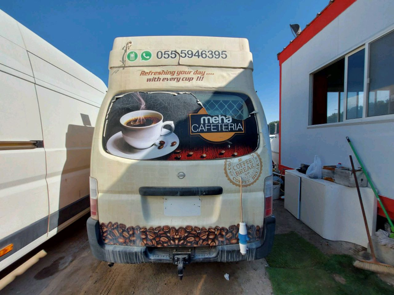 Nissan Urvan - Image 4