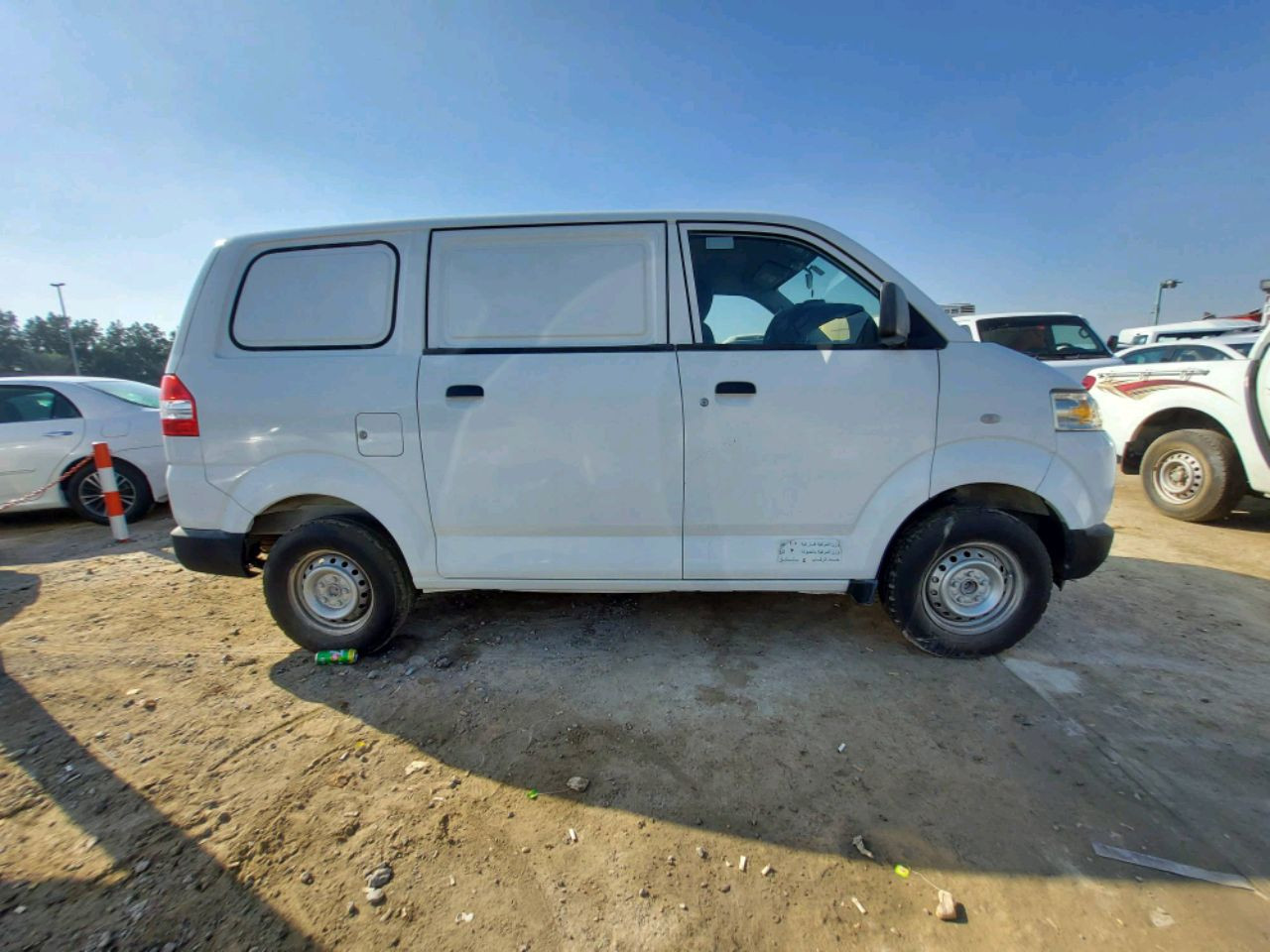 Suzuki APV Van - Image 4
