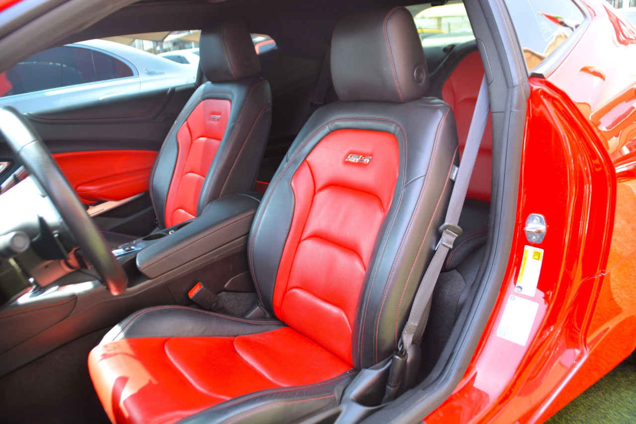 Chevrolet Camaro - Image 10