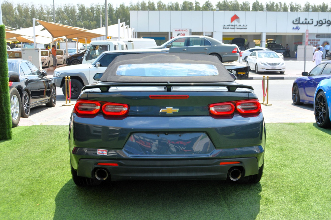 Chevrolet Camaro - Image 12