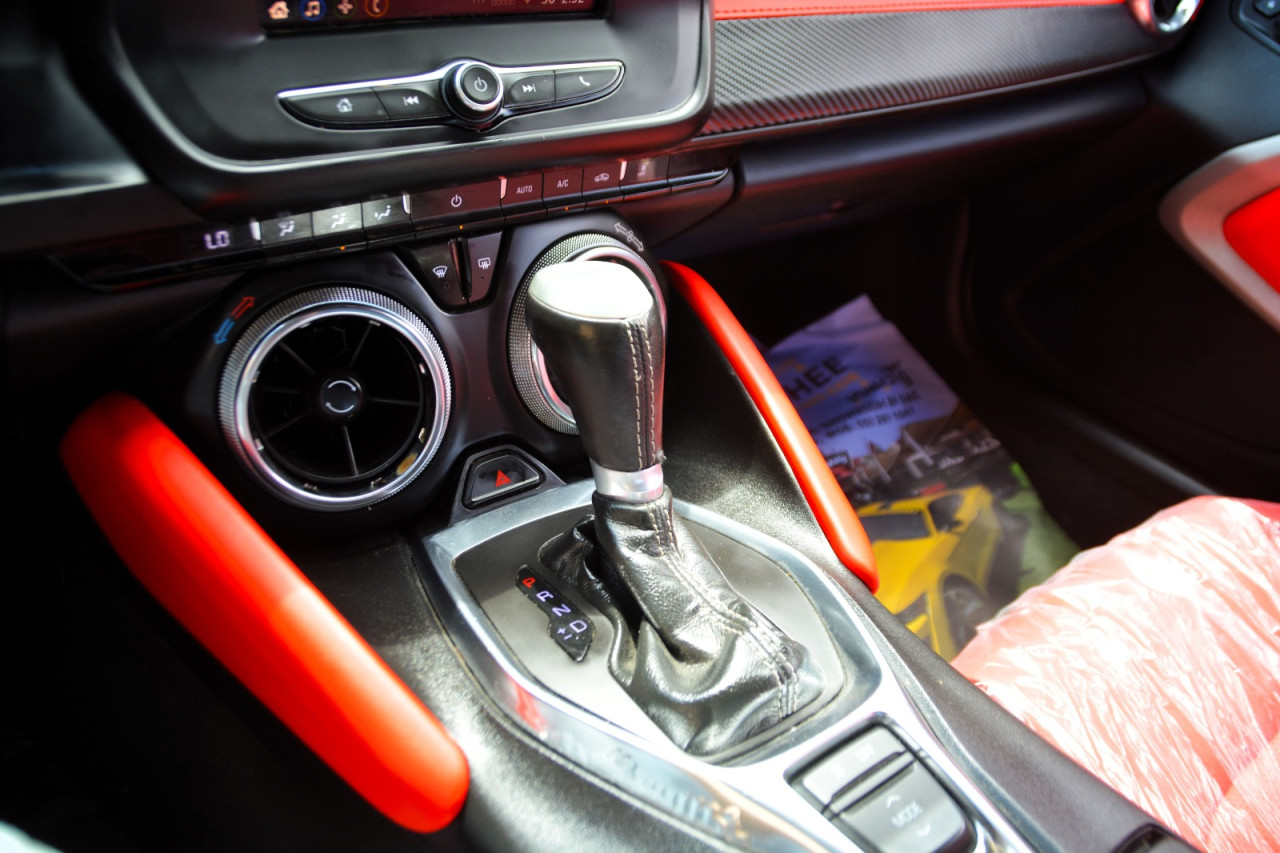 Chevrolet Camaro - Image 6