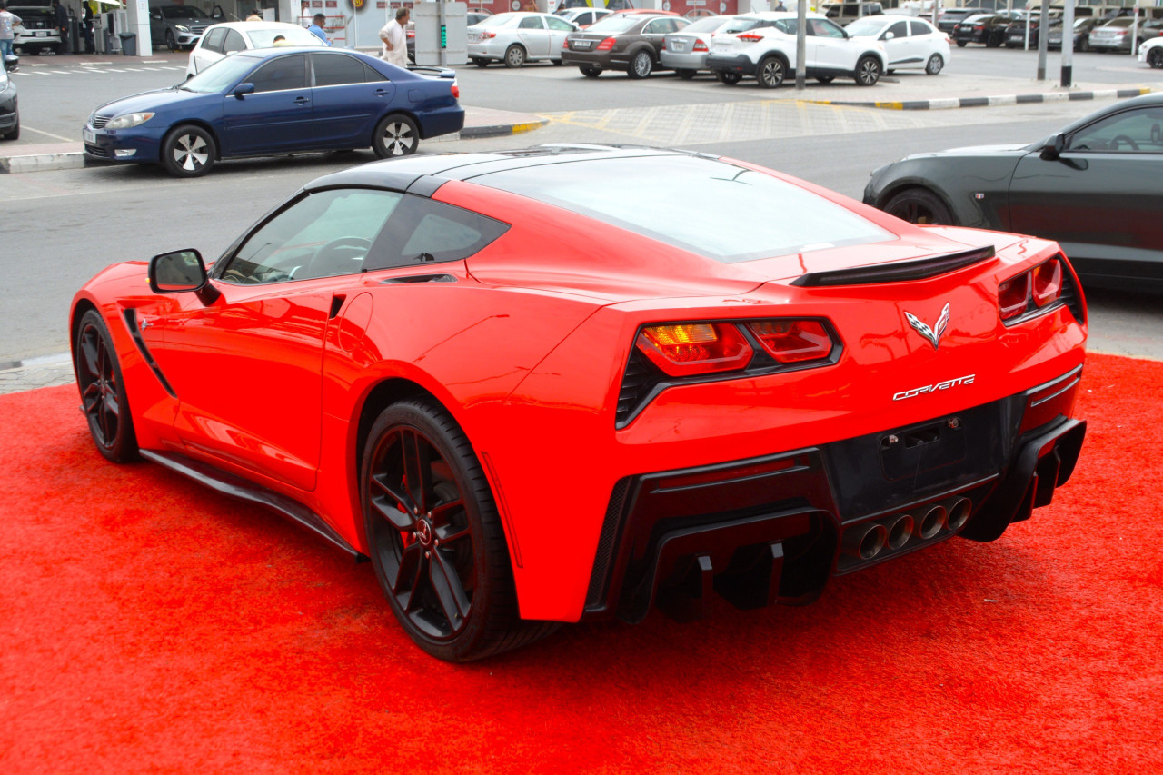 Chevrolet Corvette - Image 6