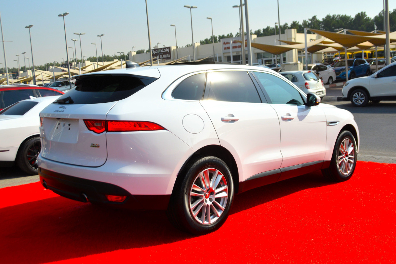 Jaguar F‑PACE - Image 8
