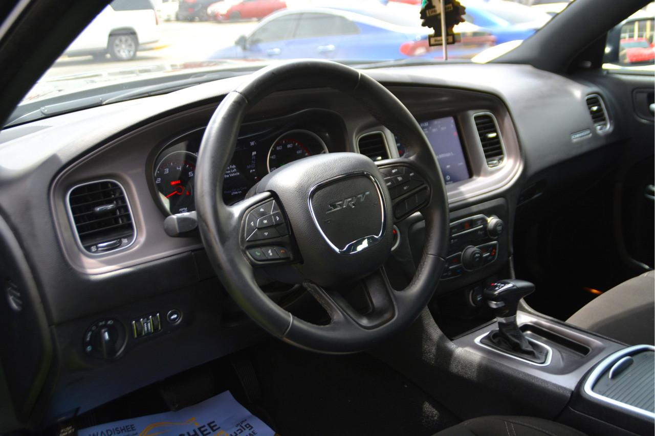 Dodge Charger - Image 9