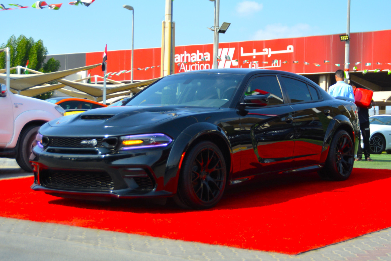 Dodge Charger - Image 5