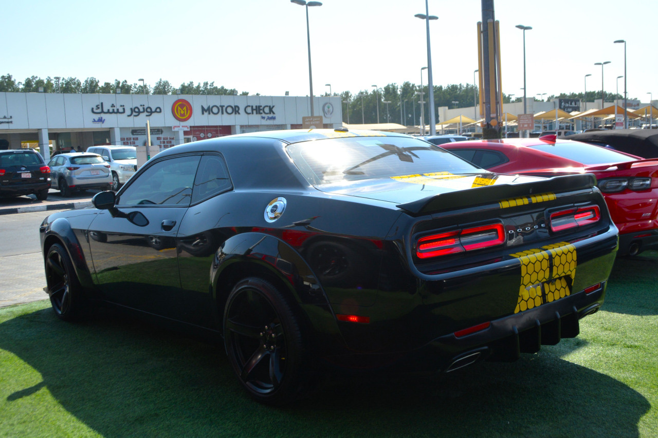 Dodge Challenger - Image 6