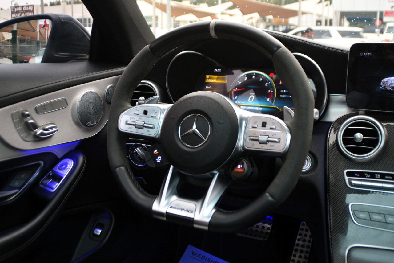 Mercedes Benz 190 - Image 17