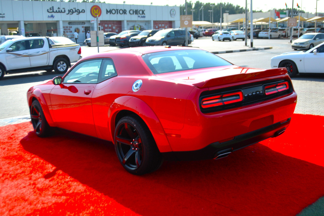 Dodge Challenger - Image 6