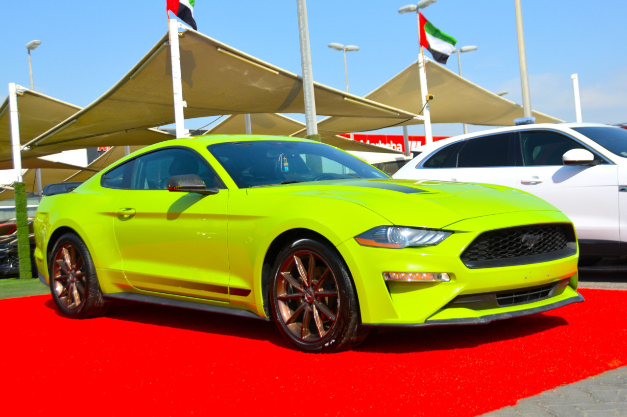 Ford Mustang - Image 6