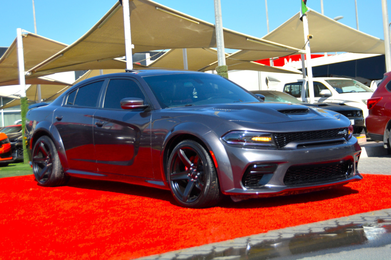 Dodge Charger - Image 6