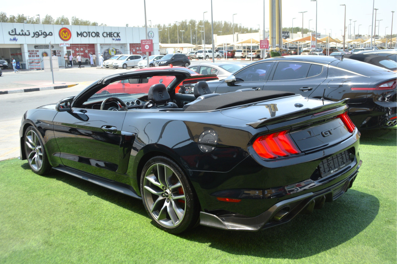 Ford Mustang - Image 7
