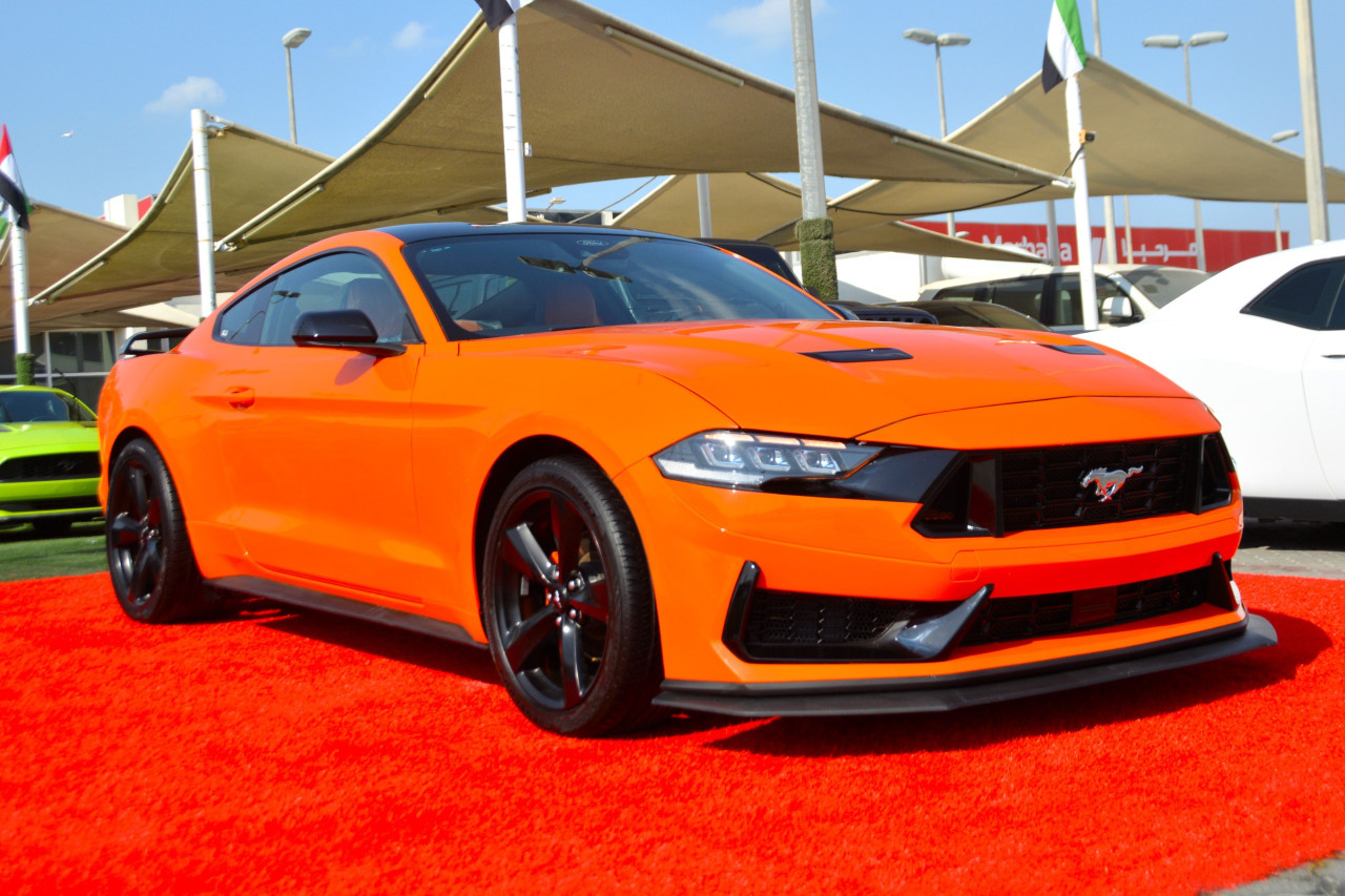 Ford Mustang - Image 3