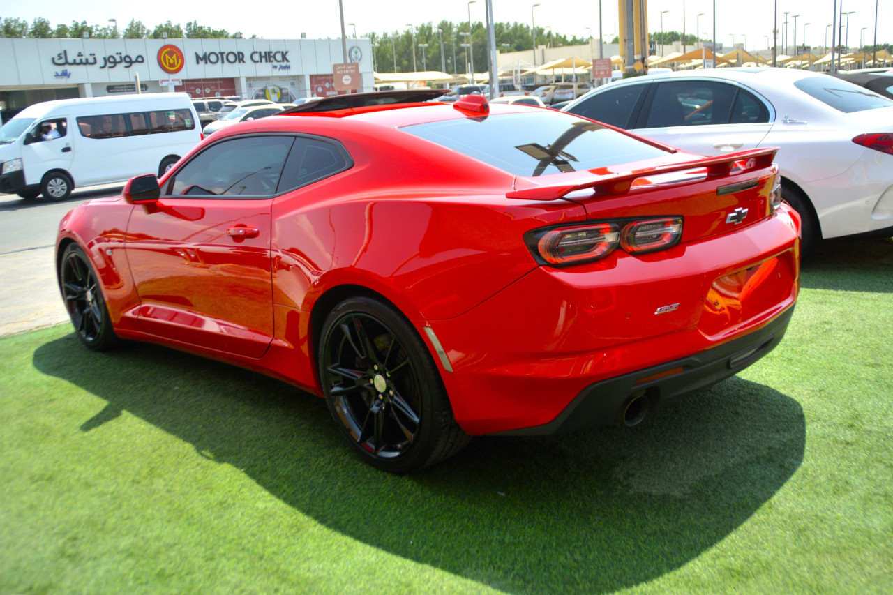 Chevrolet Camaro - Image 6