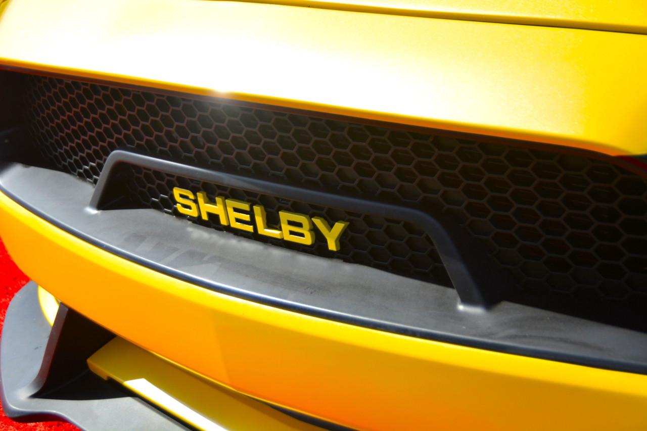 Ford Mustang - Image 10