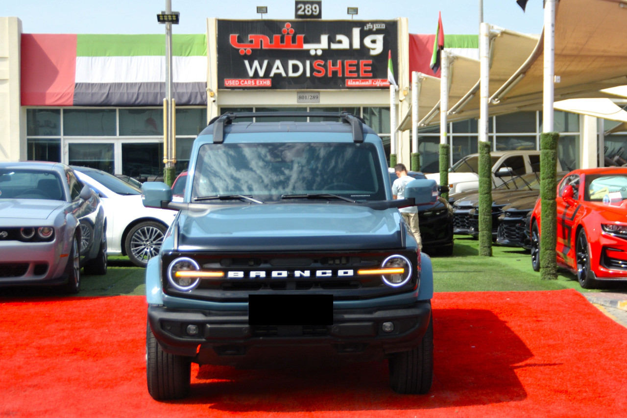 Ford Bronco - Image 3
