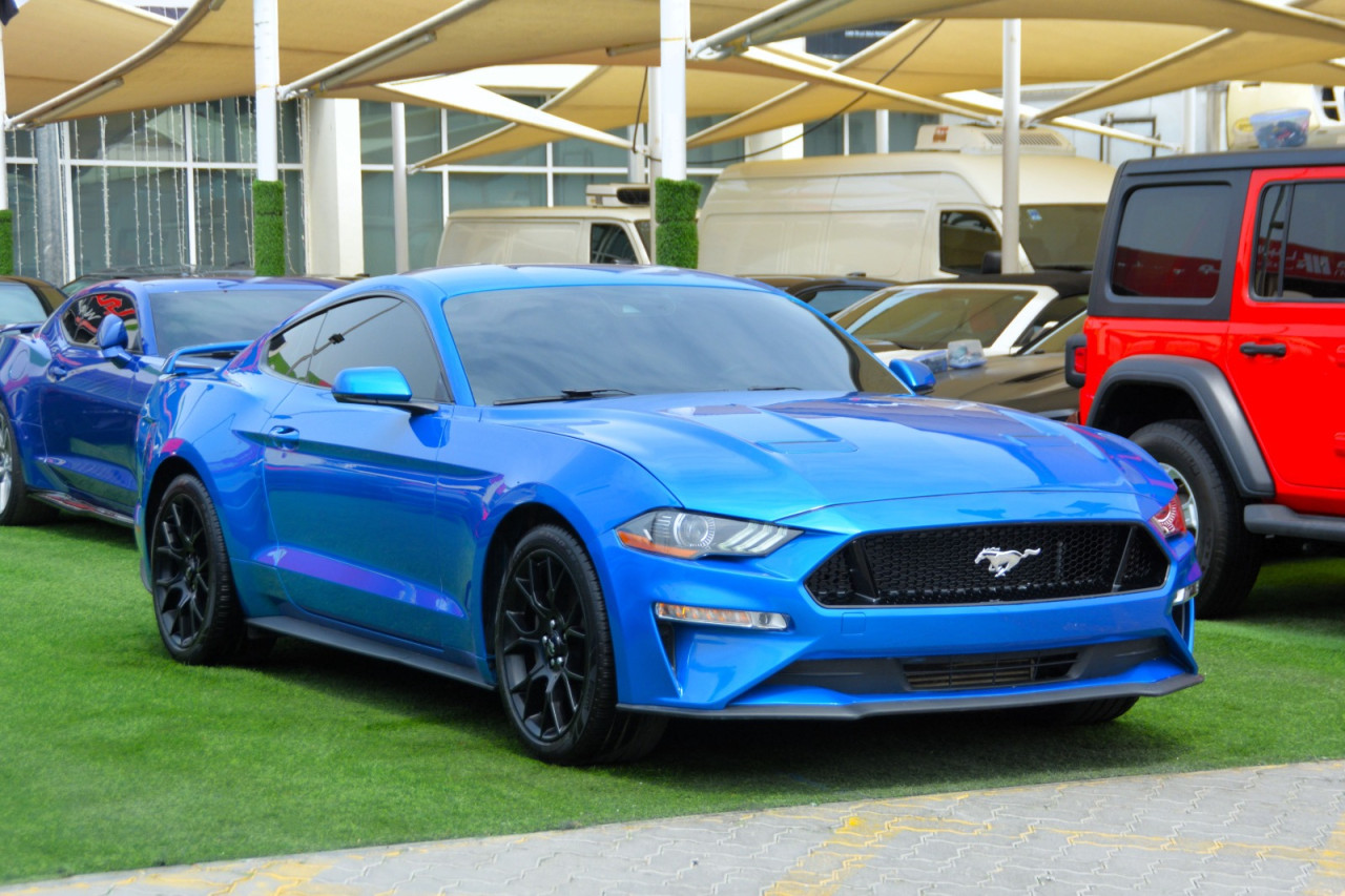Ford Mustang - Image 3