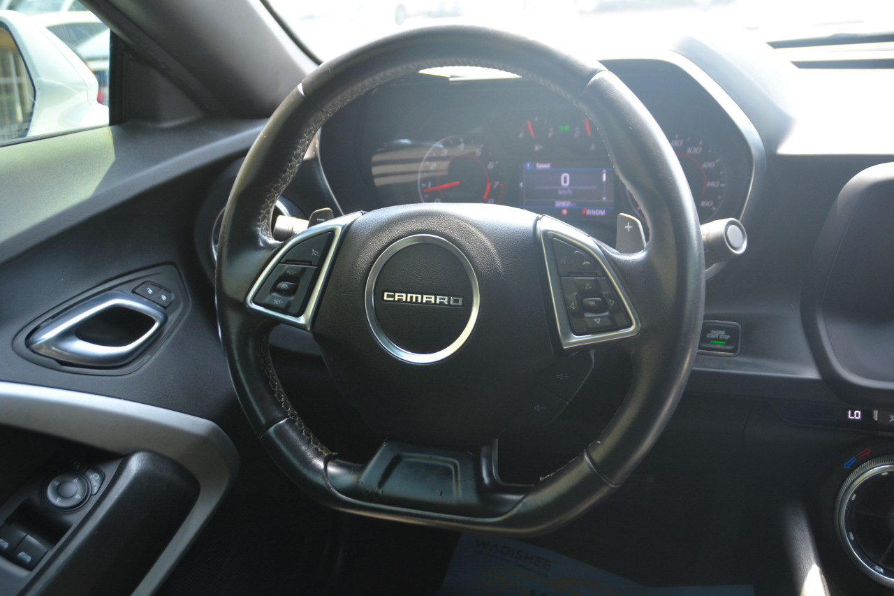 Chevrolet Camaro - Image 11