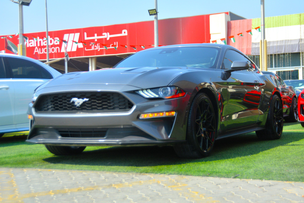 Ford Mustang - Image 6