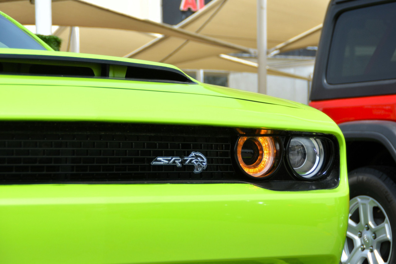 Dodge Challenger - Image 14
