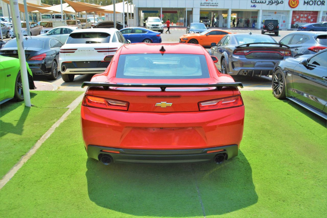 Chevrolet Camaro - Image 4