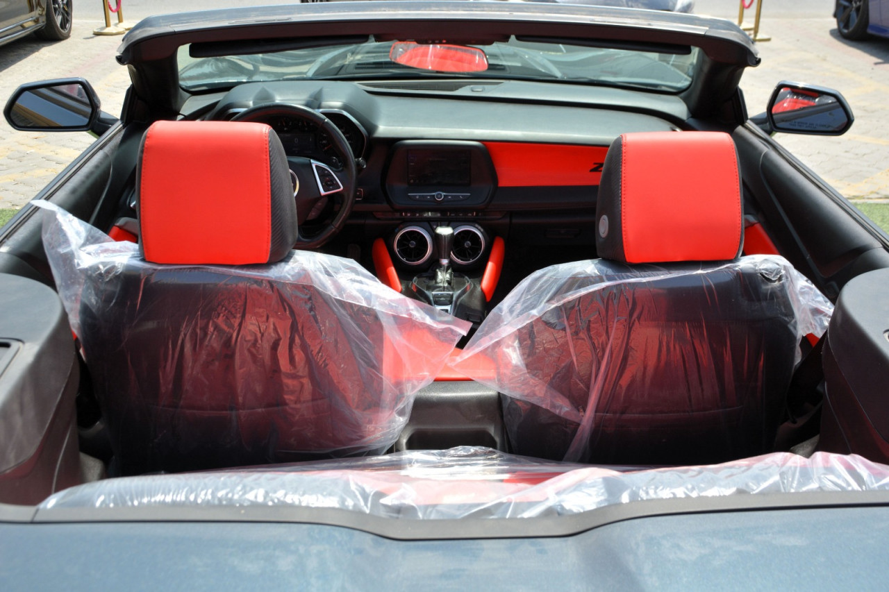 Chevrolet Camaro - Image 10