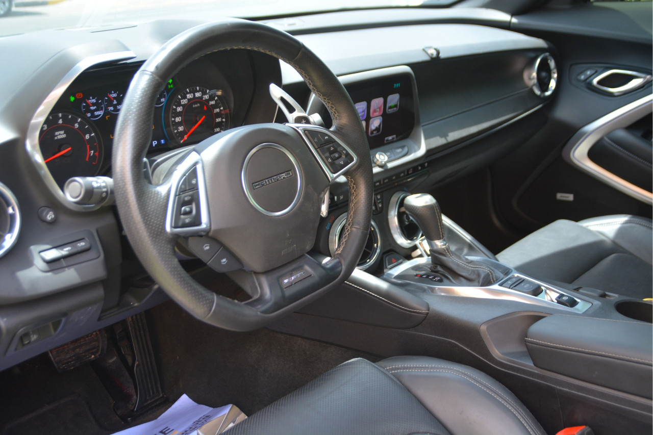 Chevrolet Camaro - Image 9