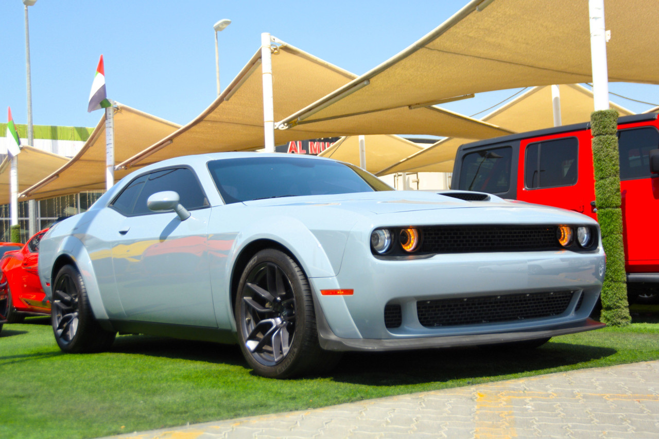 Dodge Challenger - Image 4