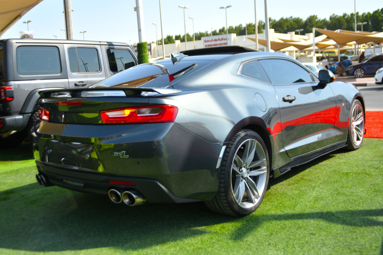 Chevrolet Camaro - Image 3