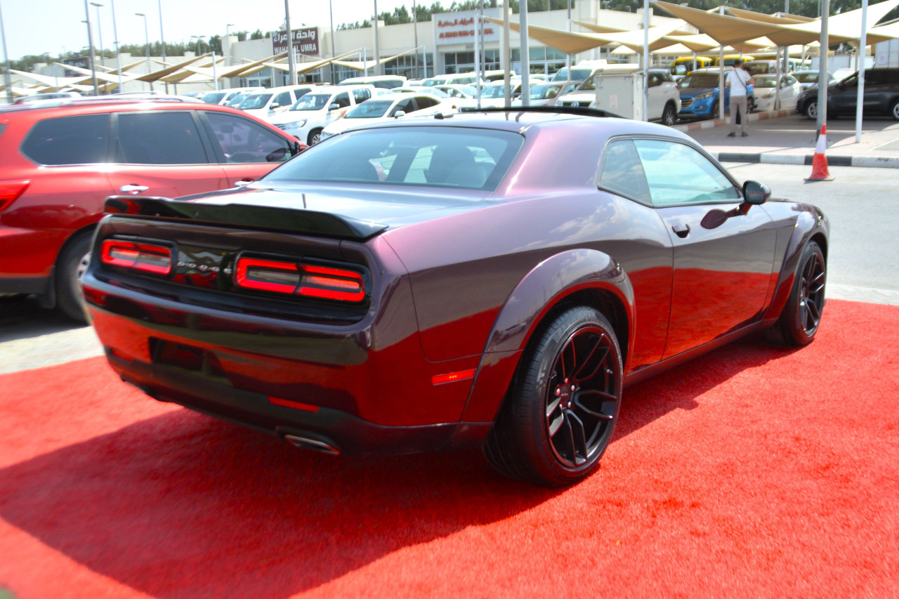 Dodge Challenger - Image 7