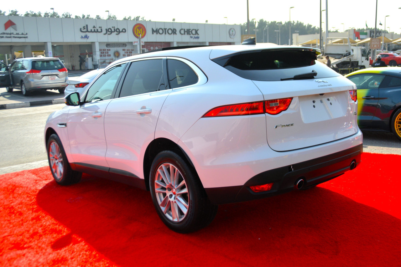 Jaguar F‑PACE - Image 6