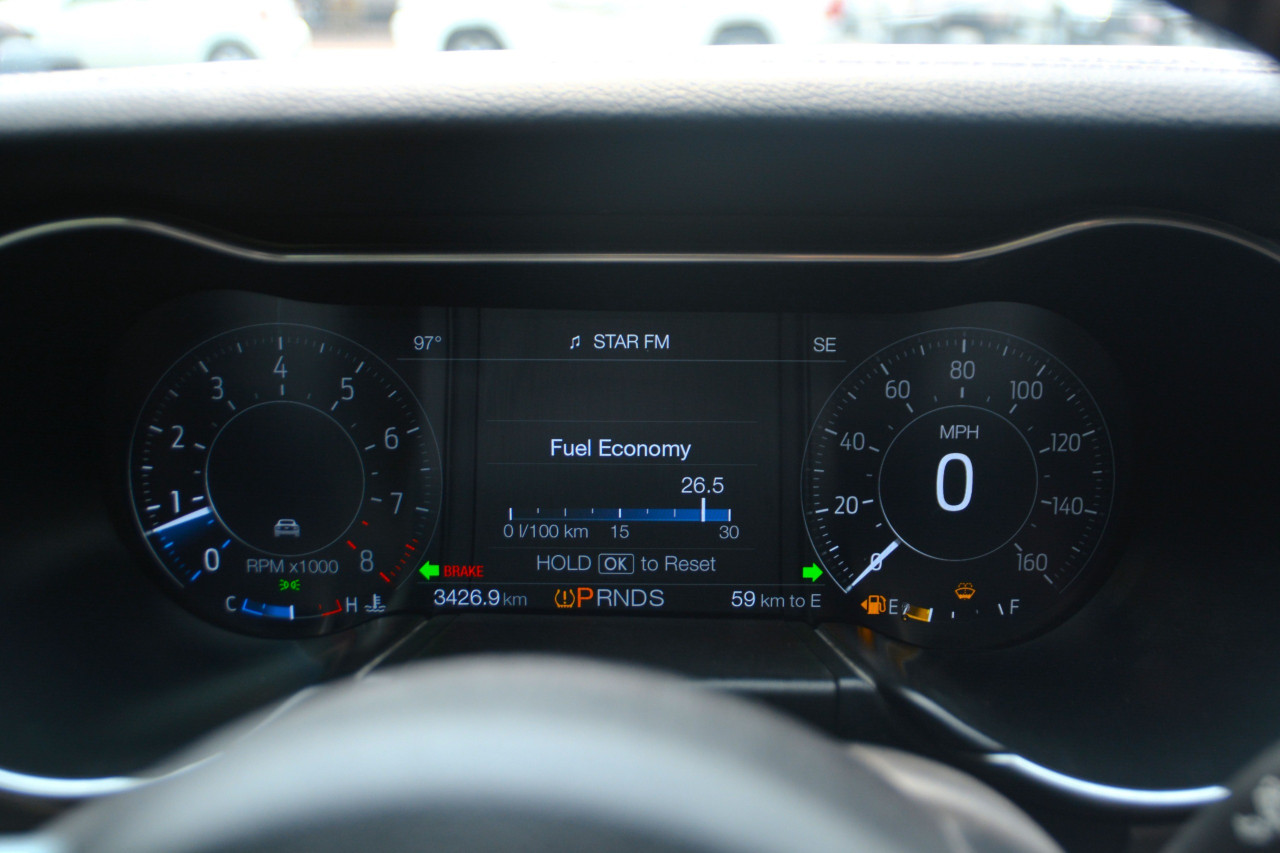 Ford Mustang - Image 12
