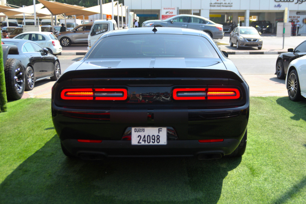Dodge Challenger - Image 15