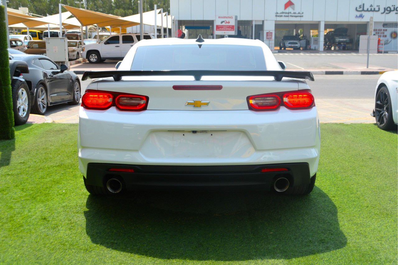 Chevrolet Camaro - Image 5