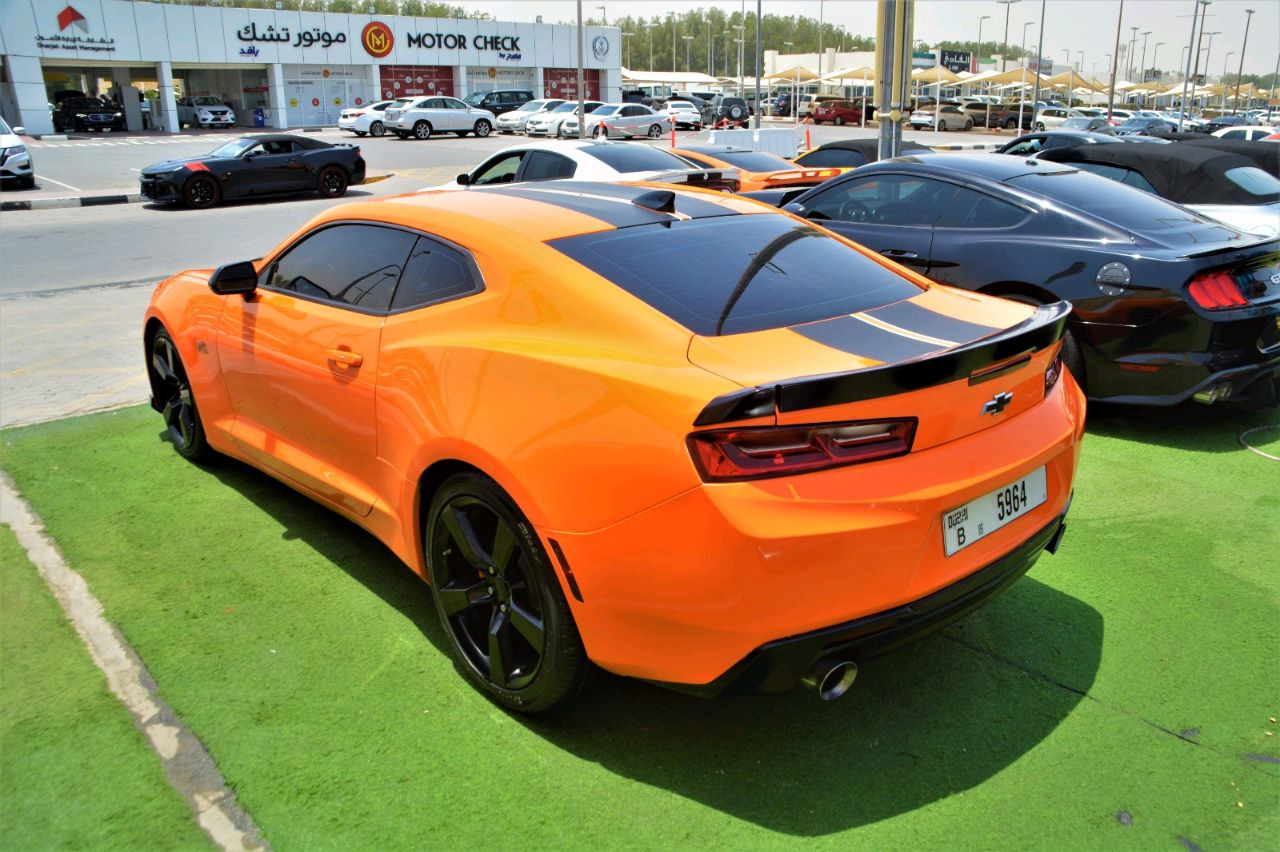 Chevrolet Camaro - Image 11