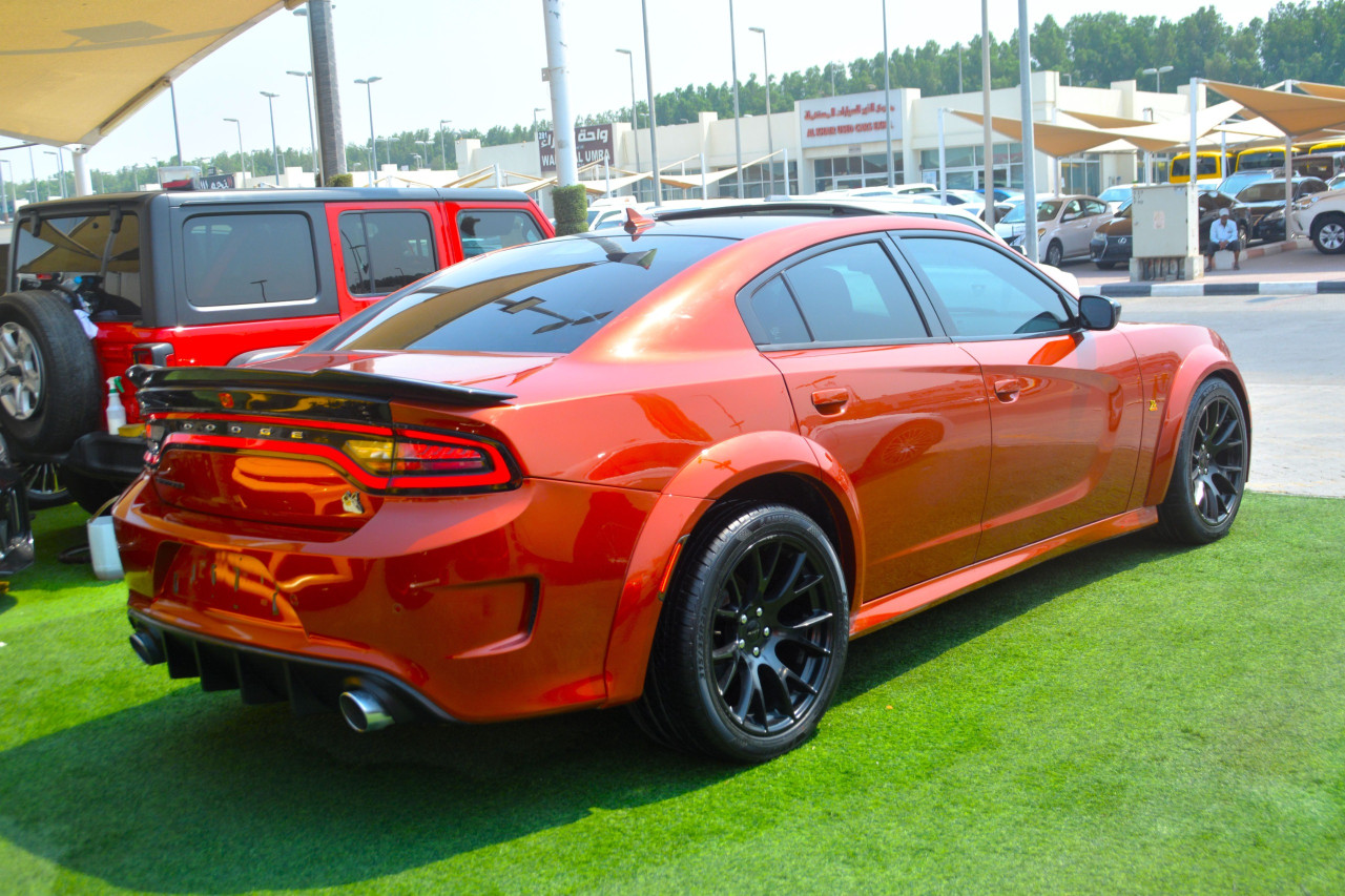 Dodge Charger - Image 8