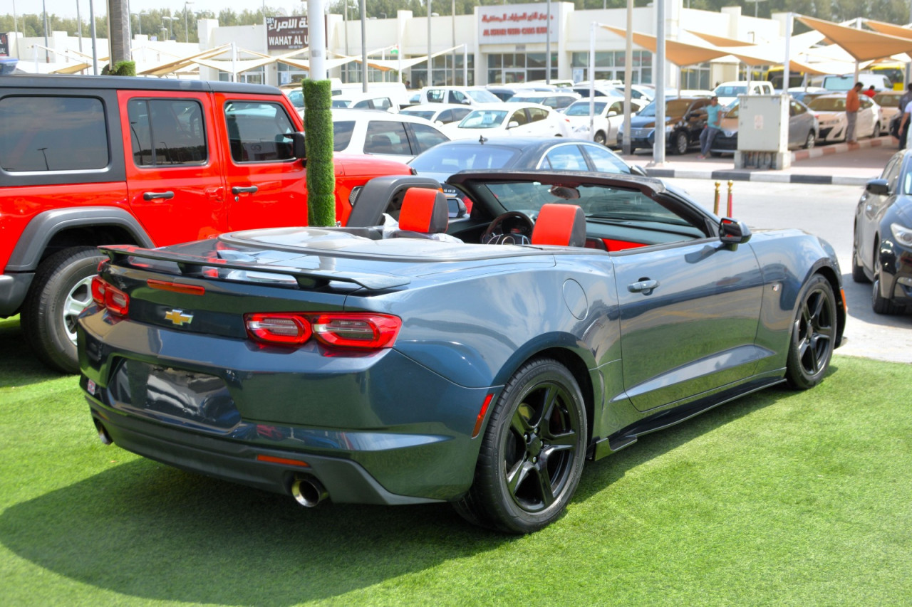 Chevrolet Camaro - Image 7