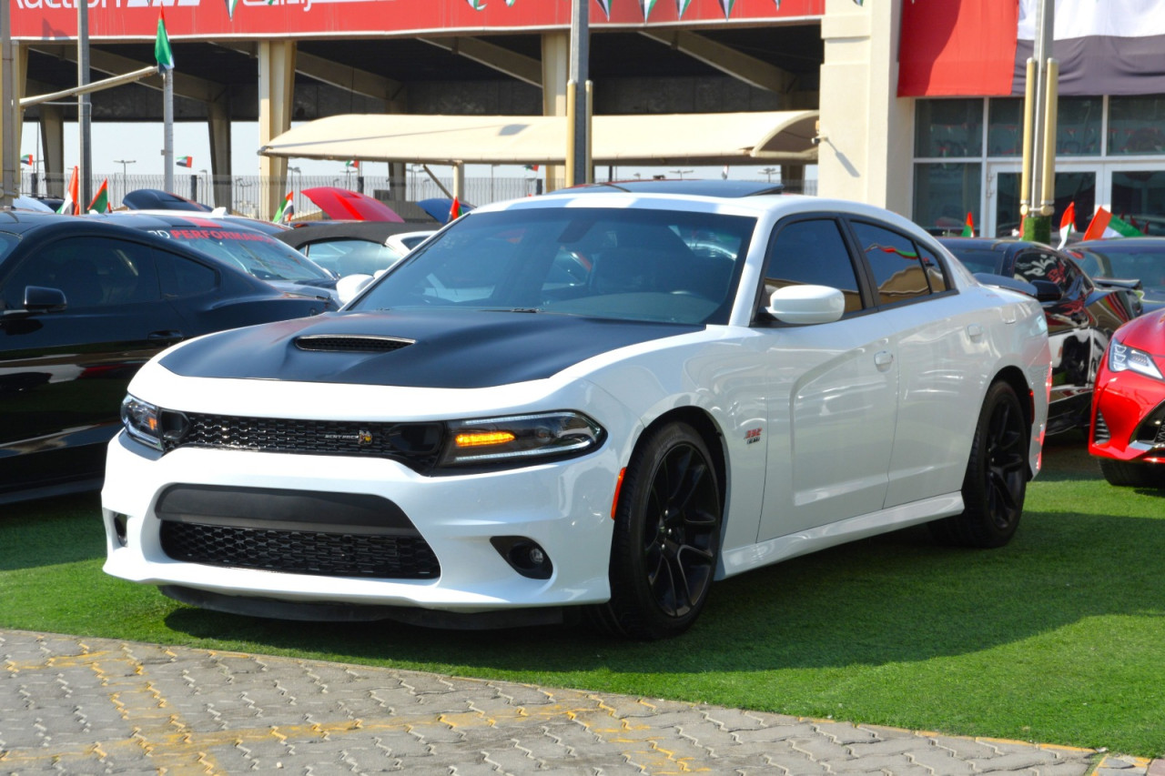 Dodge Charger - Image 8