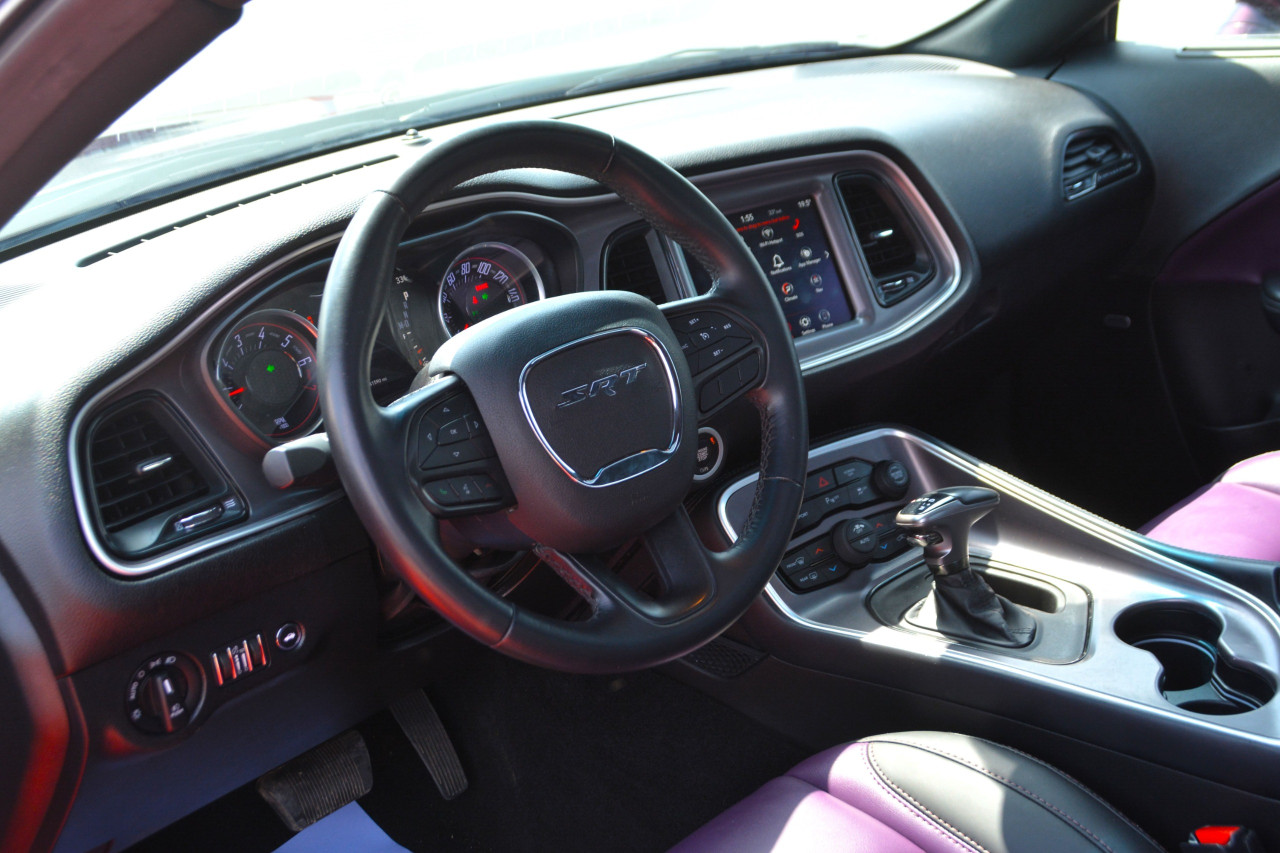 Dodge Challenger - Image 12