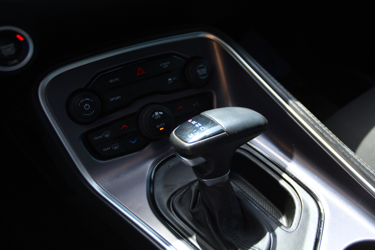 Dodge Challenger - Image 3