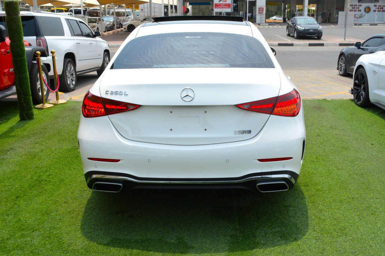 Mercedes Benz C-Class - Image 8