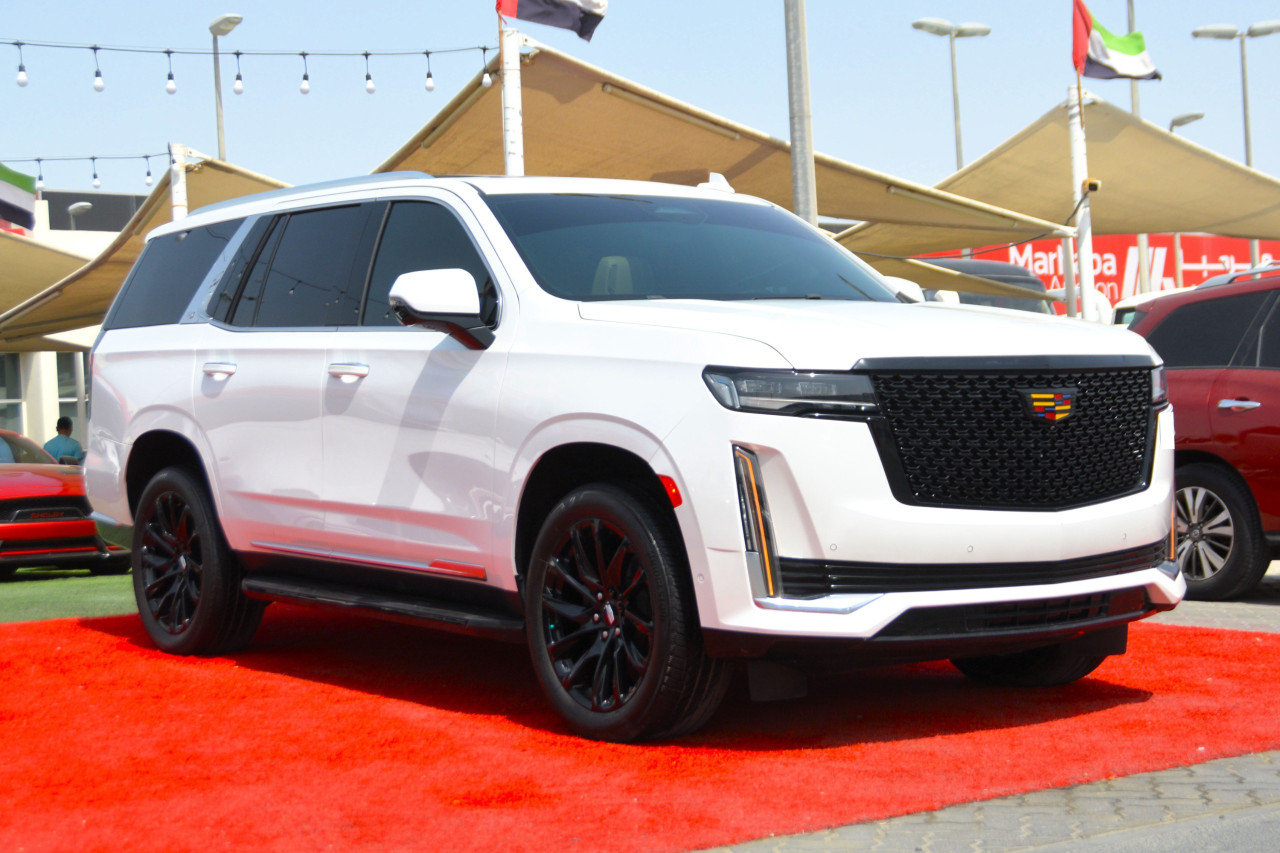 Cadillac Escalade - Image 4